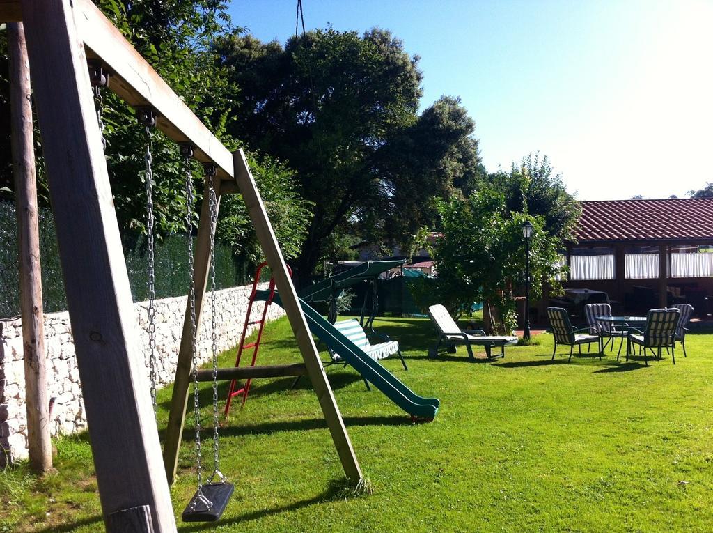 Apartamentos El Pradon De Santa Marina Parres de Llanes Екстериор снимка