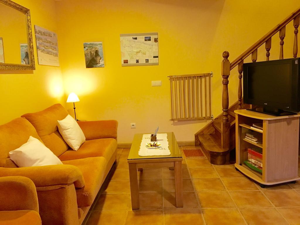 Apartamentos El Pradon De Santa Marina Parres de Llanes Екстериор снимка